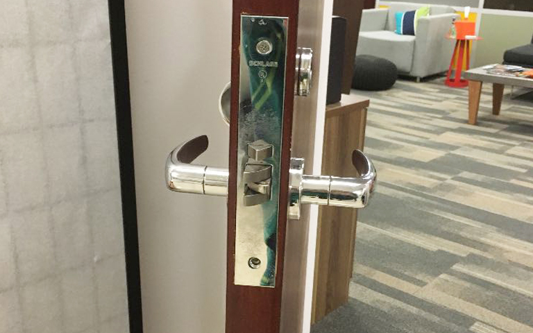 Office Lockout service in Chicago